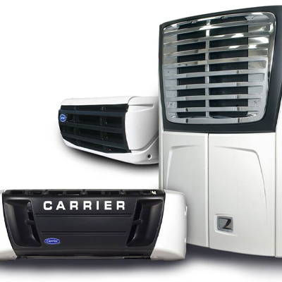 camion refrigerado por Carries avanza en una carretera.